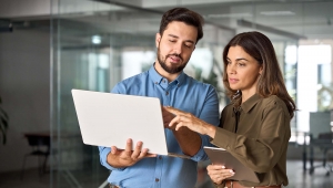 Beyond the Book: Why Account Executives are Prioritising Career Progression, Cultural Fit and Leadership Pathways in 202